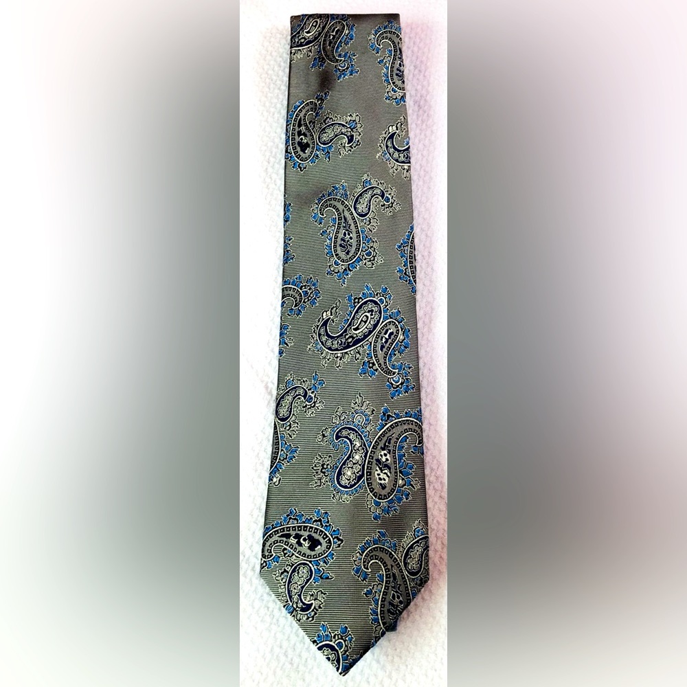 Men’s Jos. A. Bank Tie